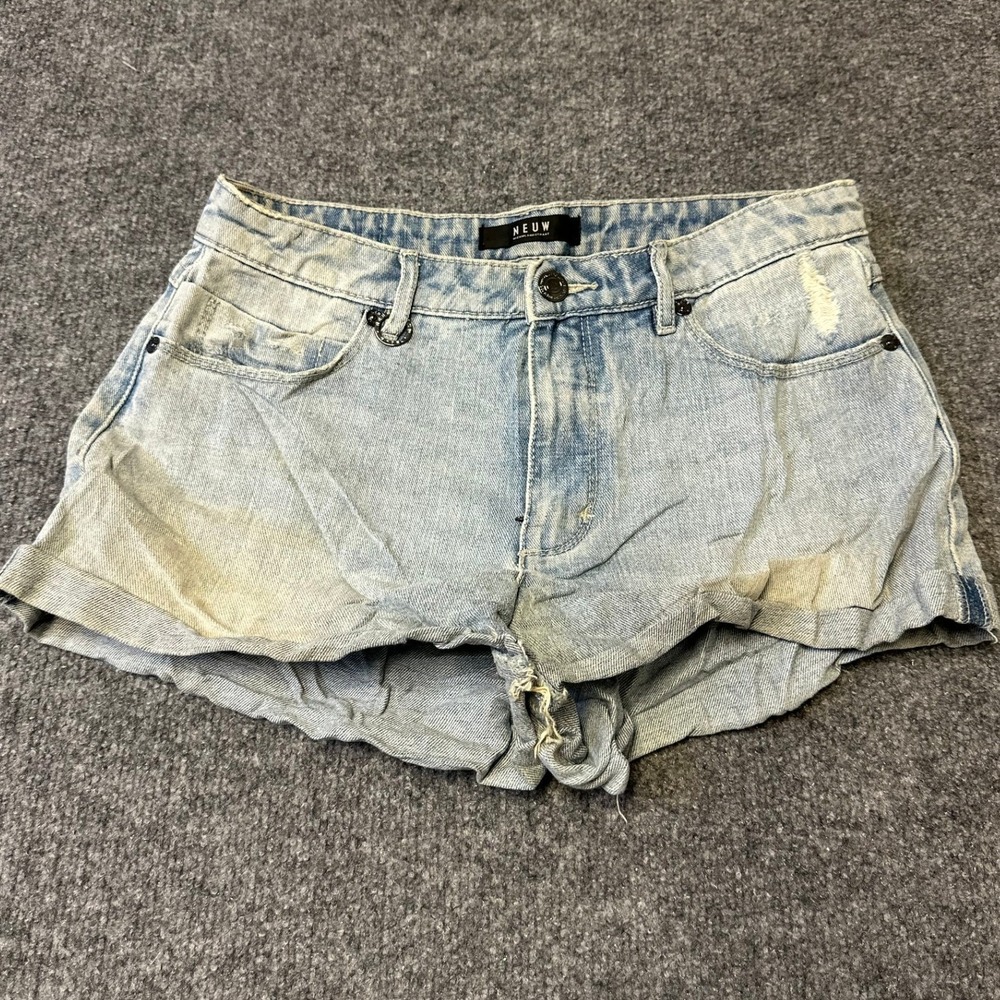 Neuw Denim Shorts Womens Size 26 Blue Distressed Cotton Cuffed Casual Summer